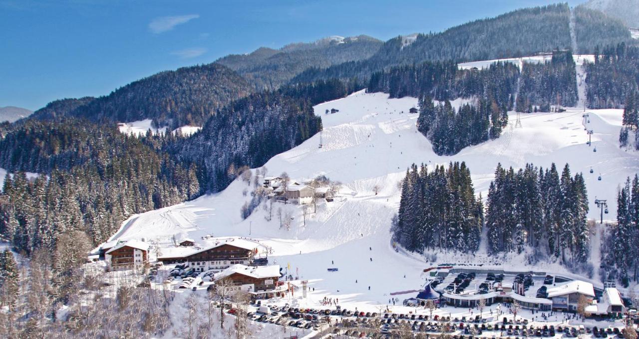 Der Waldhof Hotel Scheffau am Wilden Kaiser Exterior foto