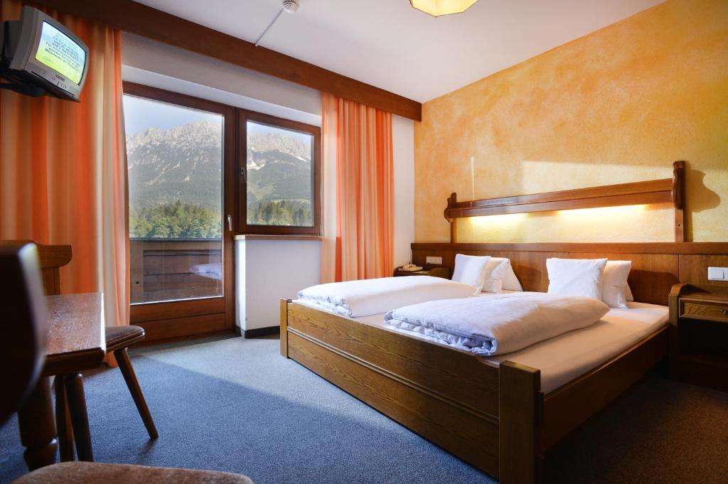 Der Waldhof Hotel Scheffau am Wilden Kaiser Cameră foto